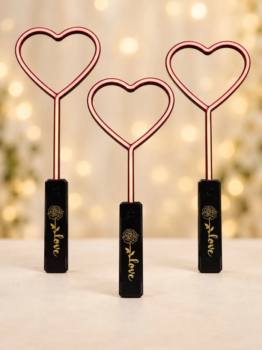 Lighted heart photo booth props