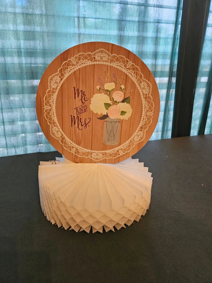 Mr. & Mrs. centerpiece
